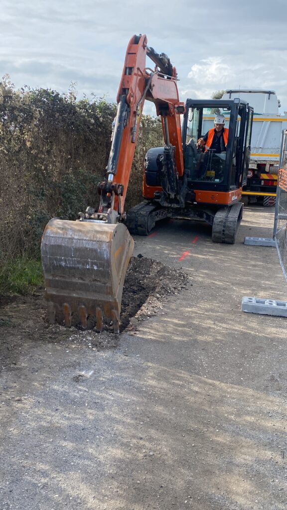 Attività di scavo in trincea