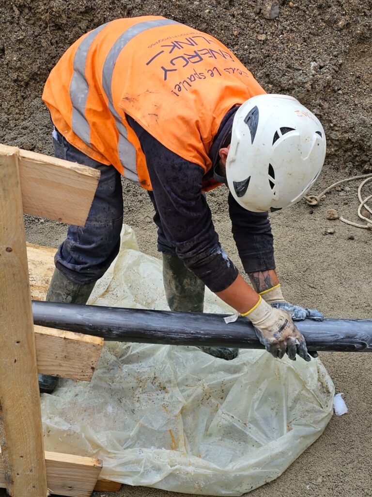 Applicazione lubrificante per posa cavi AT