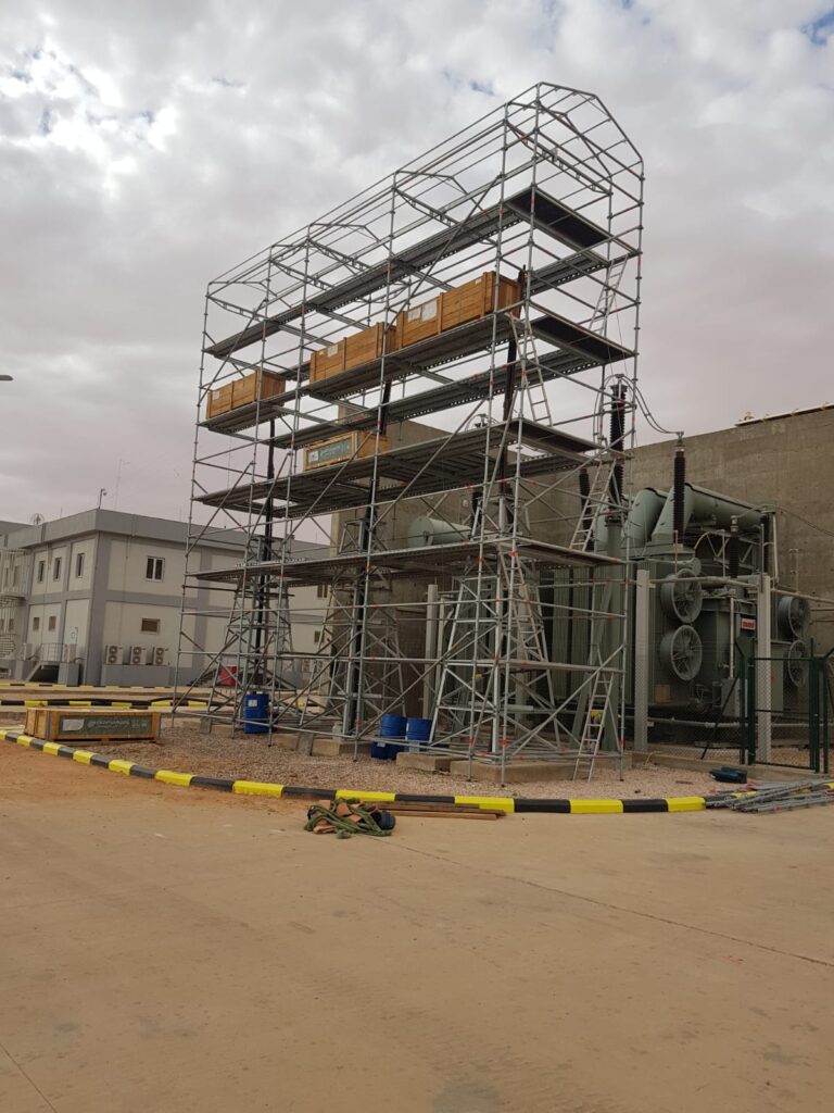 Libia - Allestimento ponteggio per terminali cavo AT