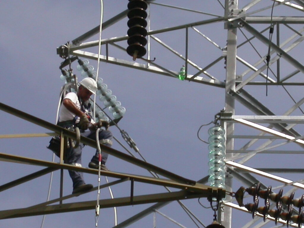 Enel Ravenna - Sostituzioni conduttori linea aerea 132 kV