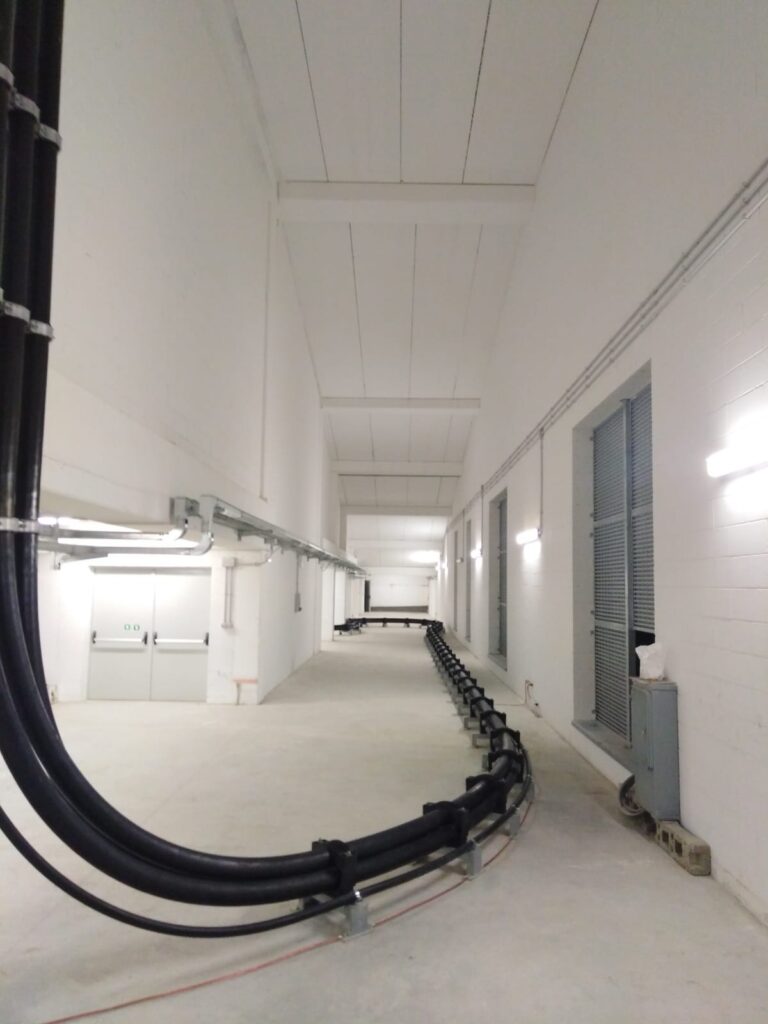 Terna Brugg Torino CP Arbarello - Staffaggio cavo 220 kV in cabina sotterranea